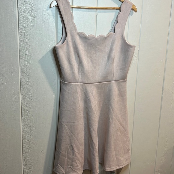Alya Blush Pink Suede Scalloped A-Line Dress - Picture 1 of 7